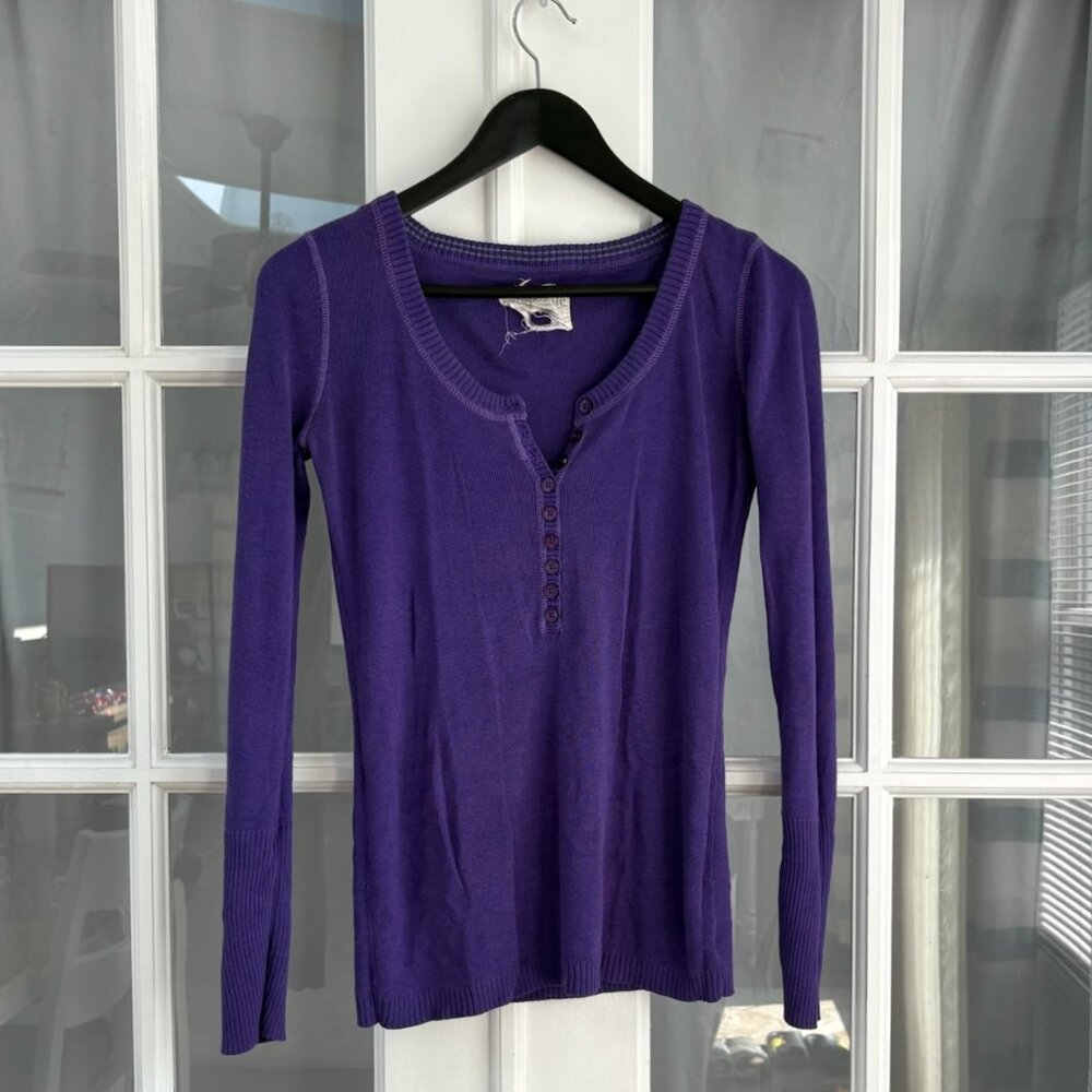 2000s Aeropostale Longline Button Neck Long Sleeve Cotton Knit Sweater